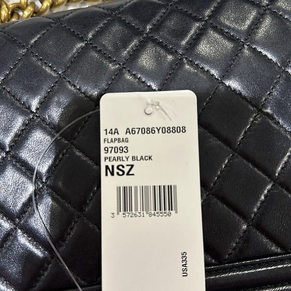 Authentic Chanel boy bag - Picture 10 of 10